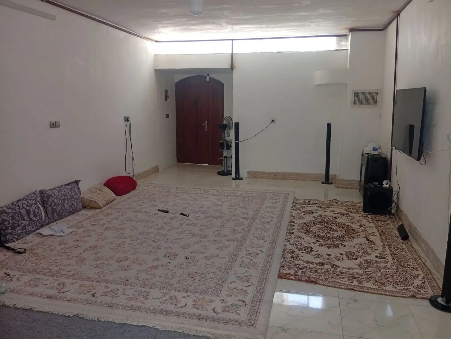 خانه 100متری با پشت بام اختصاصی بهمن 12