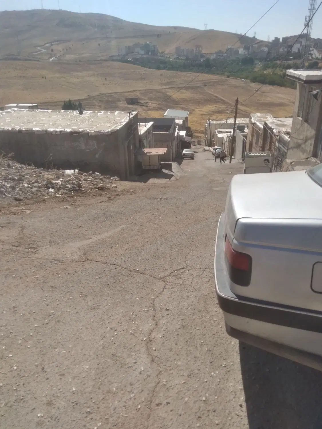 خانه ۹۰متری شهرک صادقیه