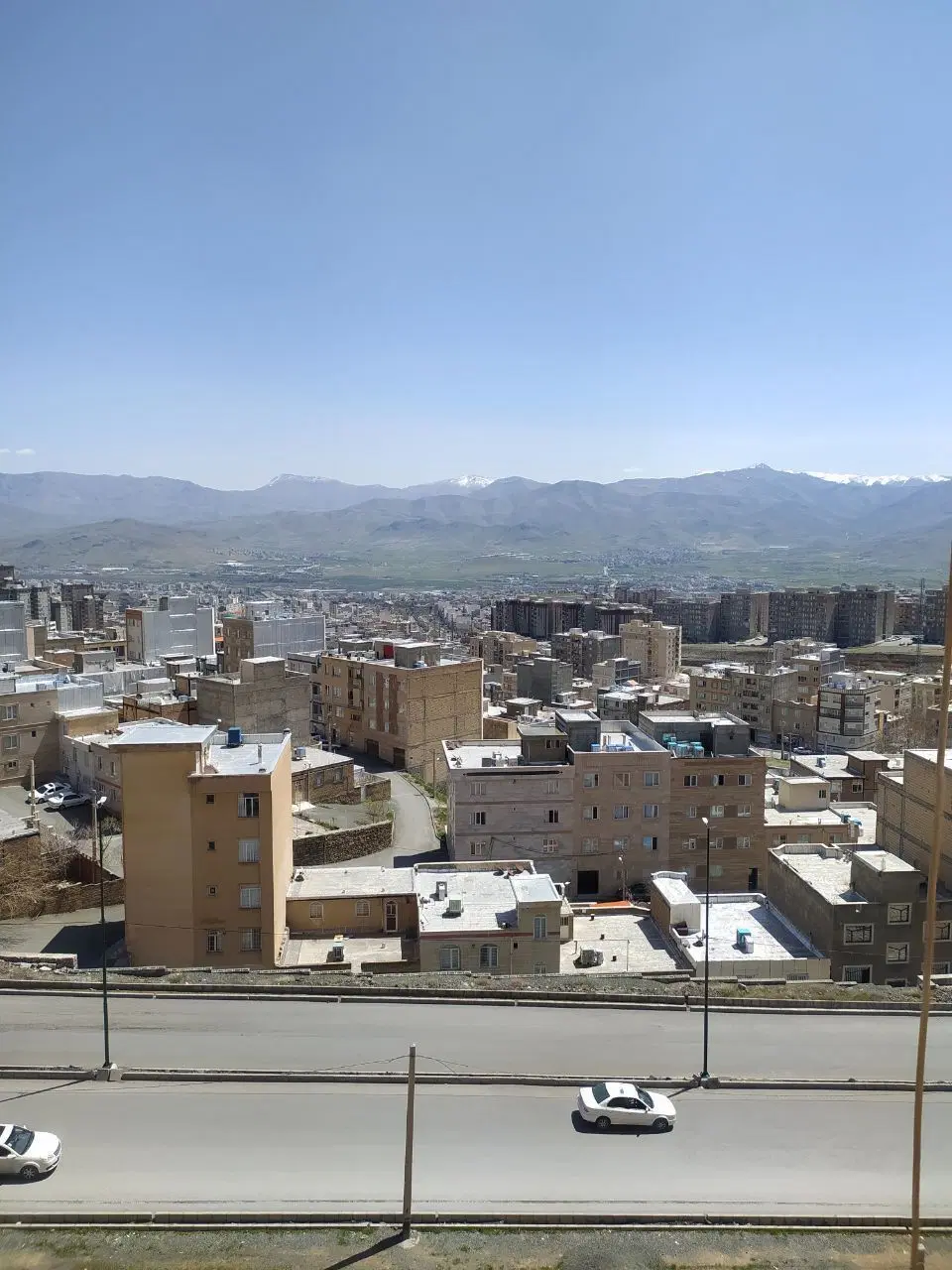 آپارتمان فراز شهرک بهاران