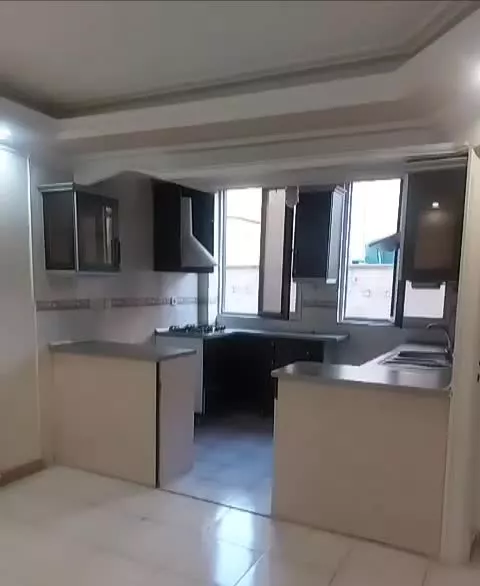 آپارتمان  خیابان گل محمدی