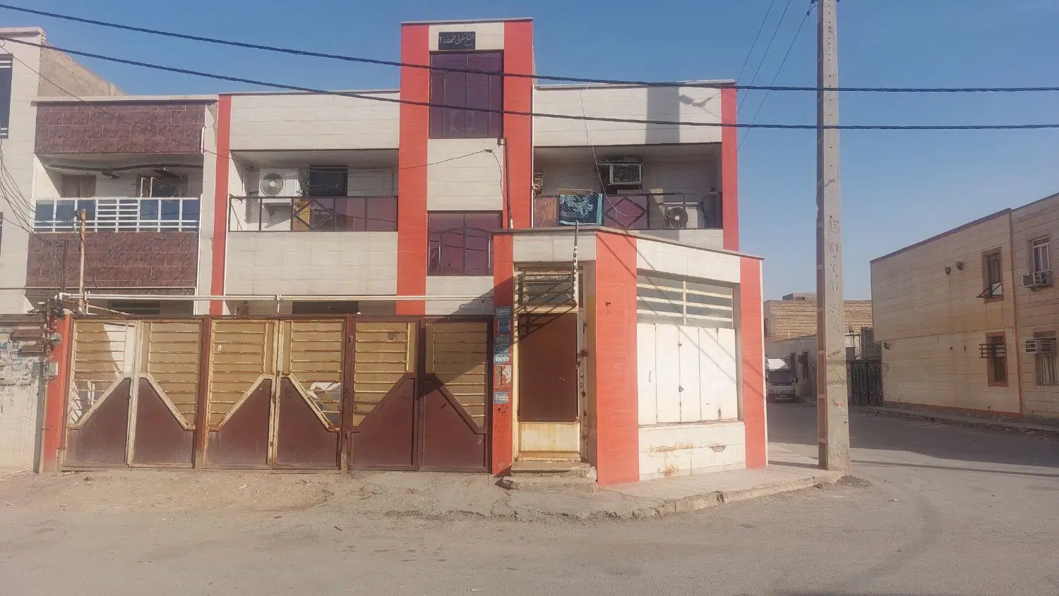 رهن کامل شهرگ گلها طبقه‌بالا