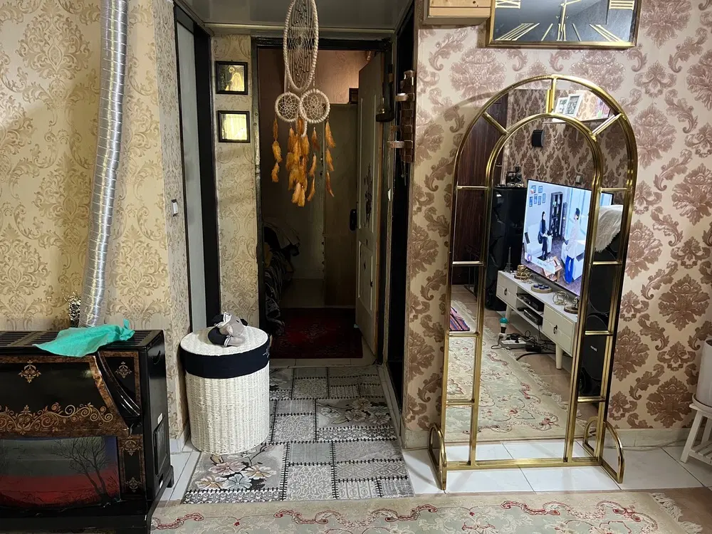 آپارتمان طبقه اول پارکینگ دار