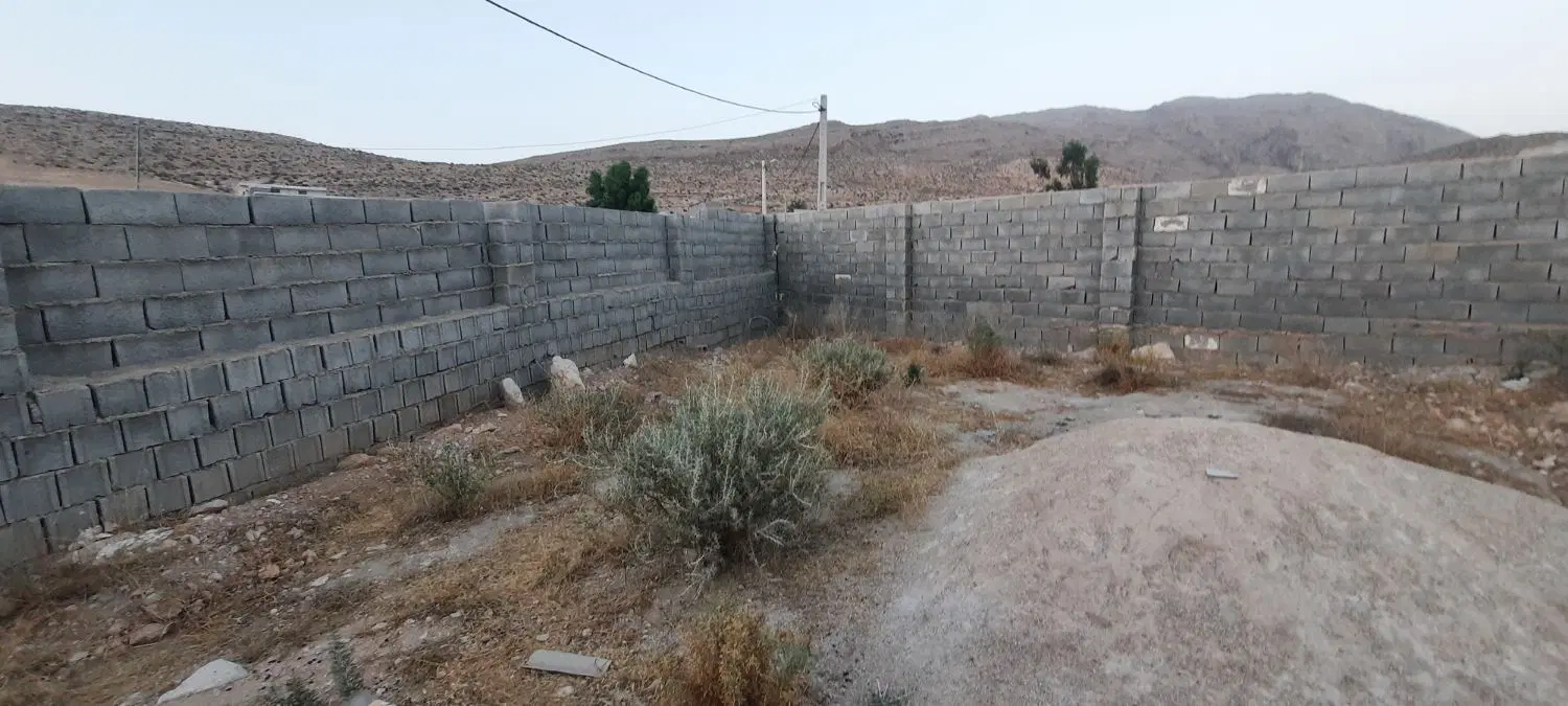 فروش 283 متر زمین سر نبش با دیوار و درب