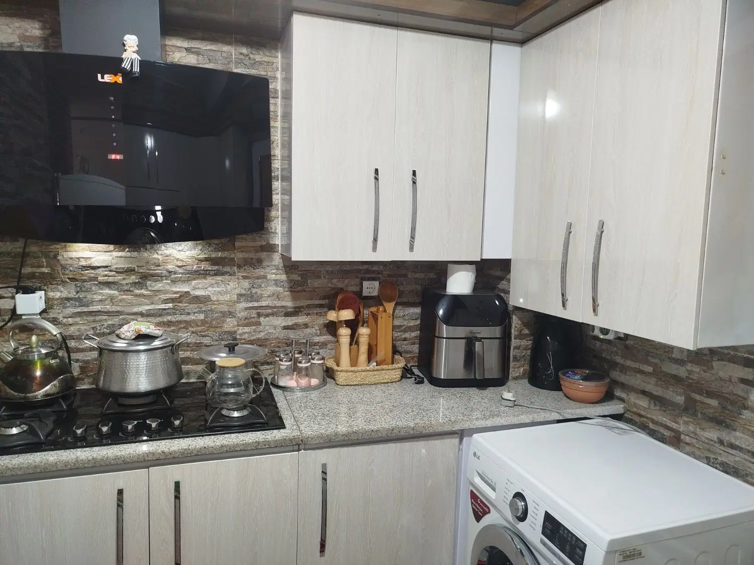 مسکن مهر ساحلی روبه دریا