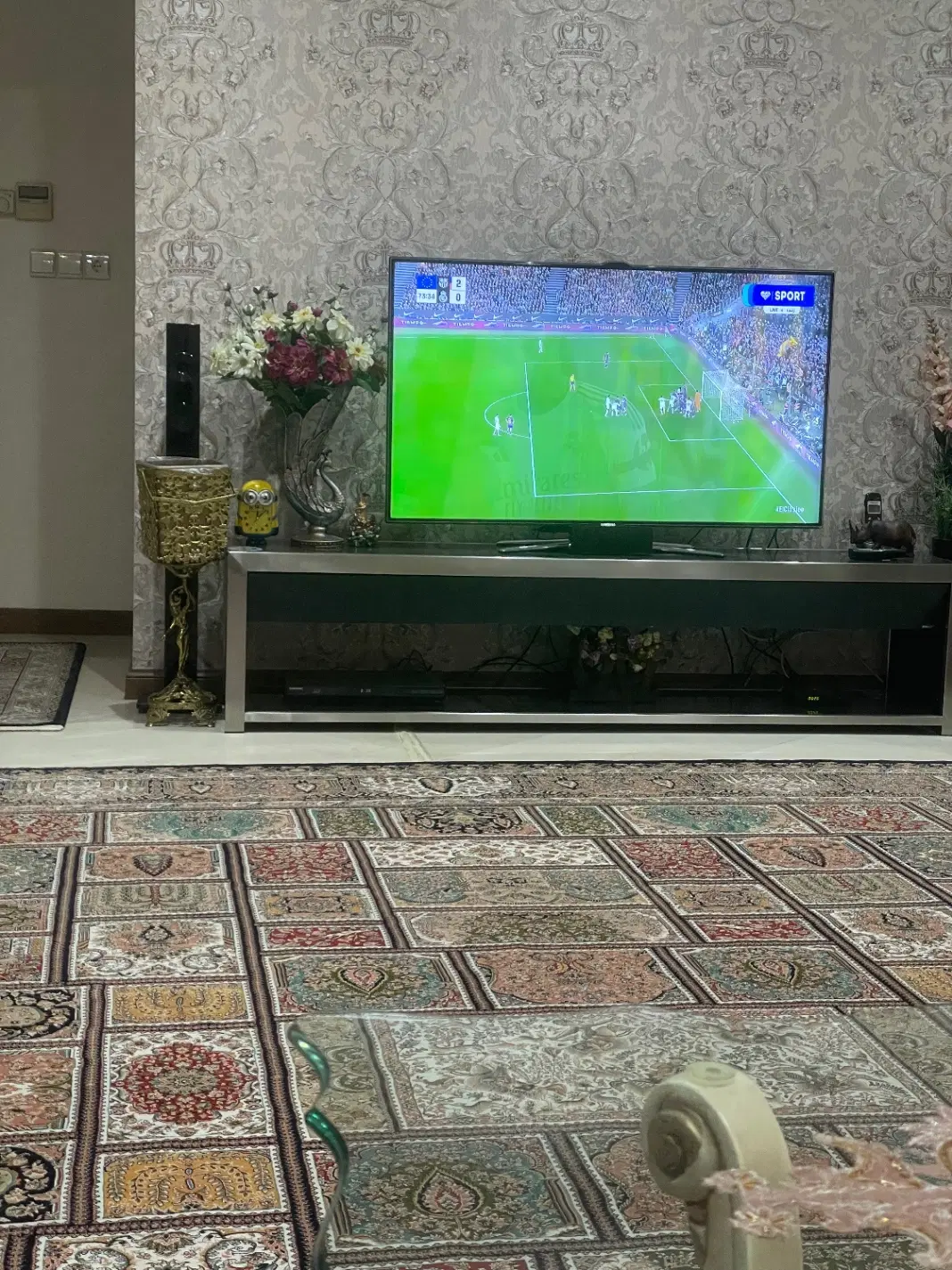 ۷۵ متر دوخواب با پارکینگ و آسانسور تک واحدی