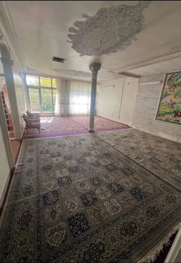 خانه دوطبقه ۲۰۰. متری رسالت