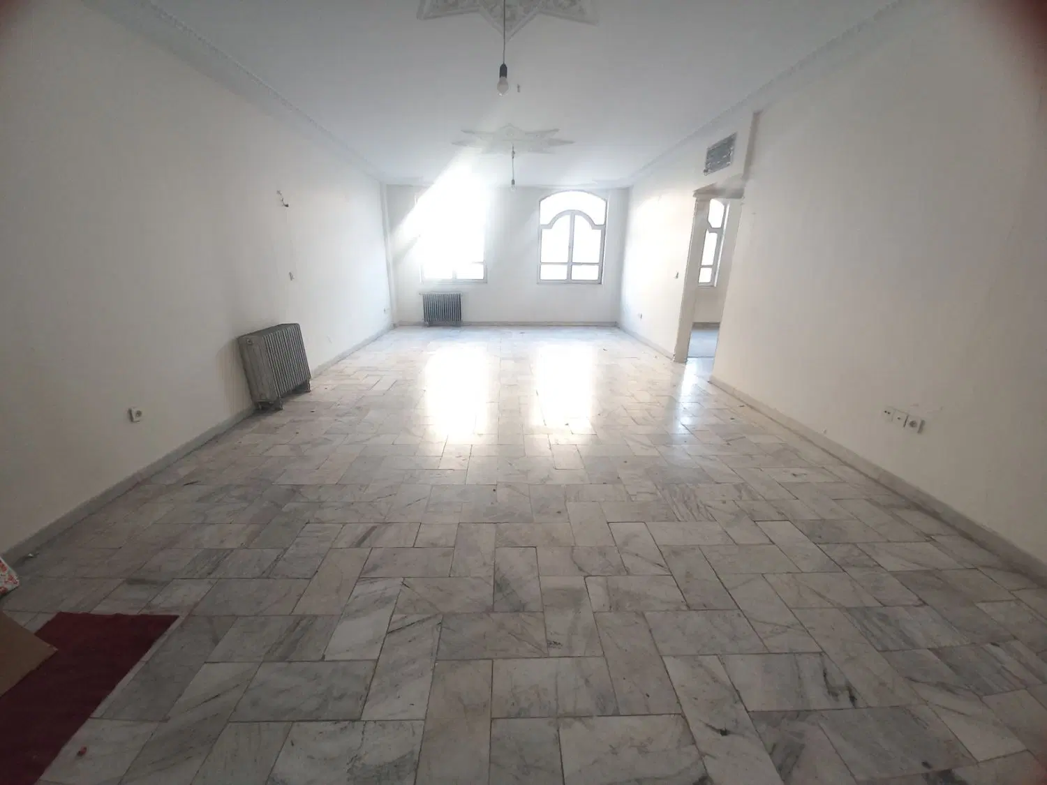 ۱۱۲ متری جنت آباد مرکزی