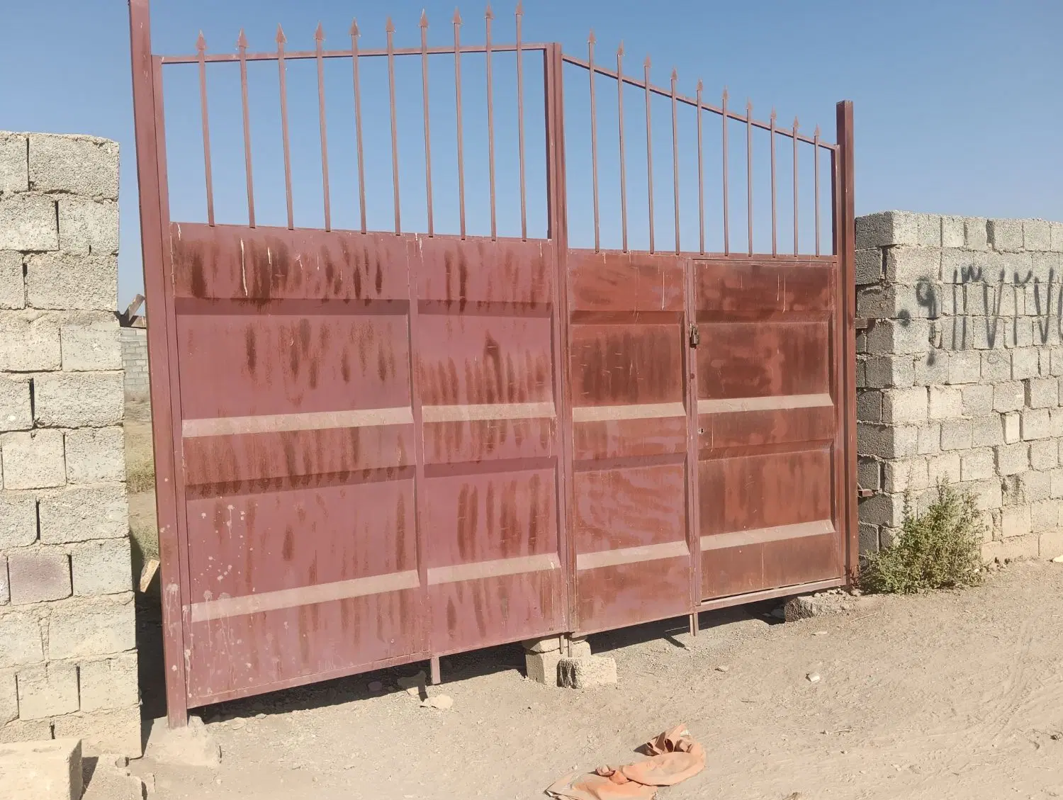 زمین چهار دیواری تبسم 5