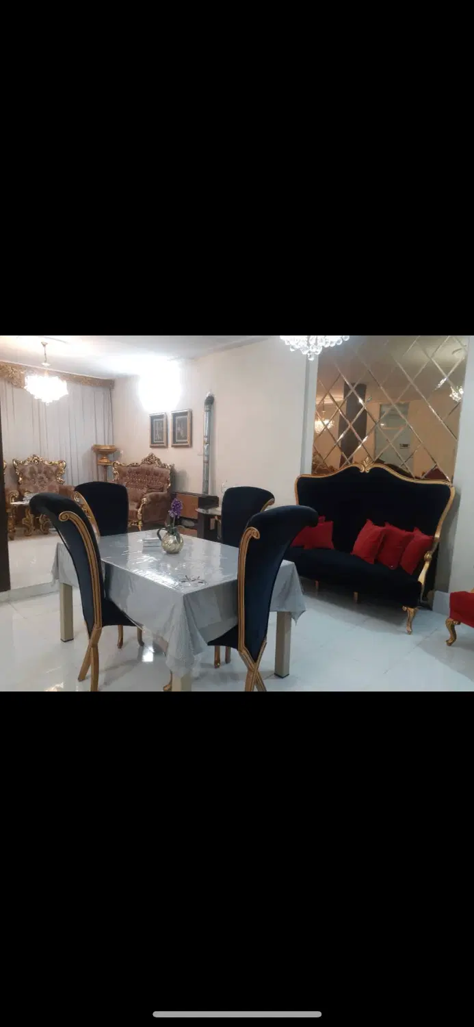 خانه ویلایی فروشی ۲۰۰ متری