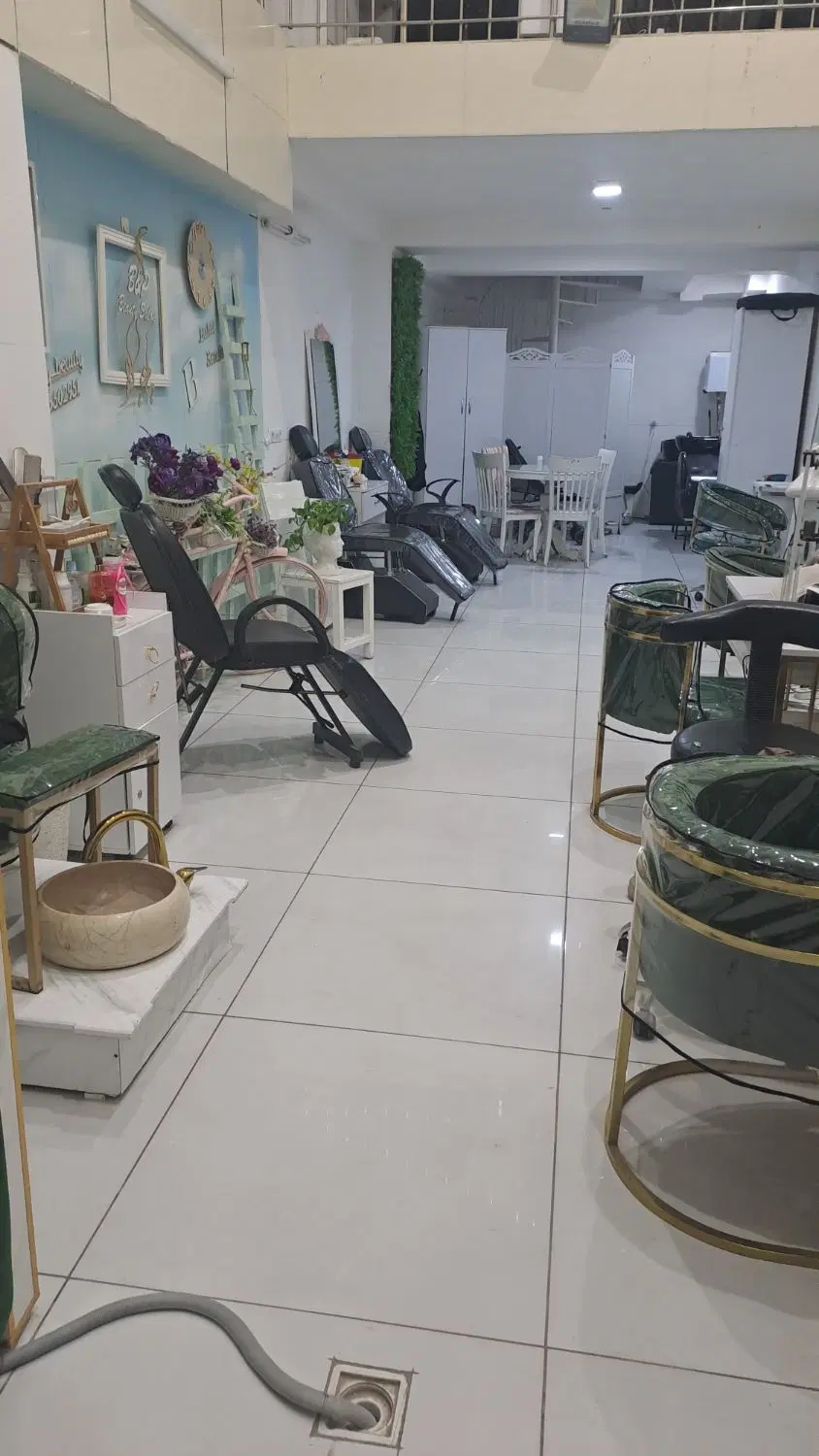 فروش مغازه های تجاری