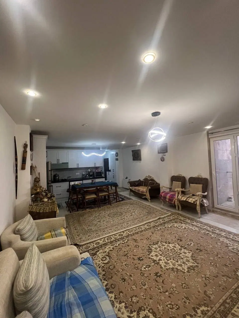 آپارتمان نوساز ۸۵متری