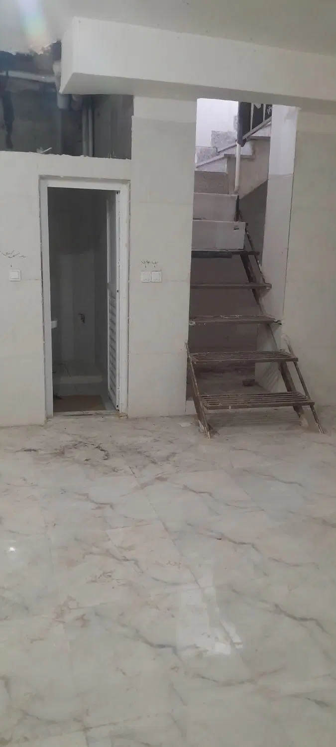 زیرزمینی حاشیه بلوار شعبانیه