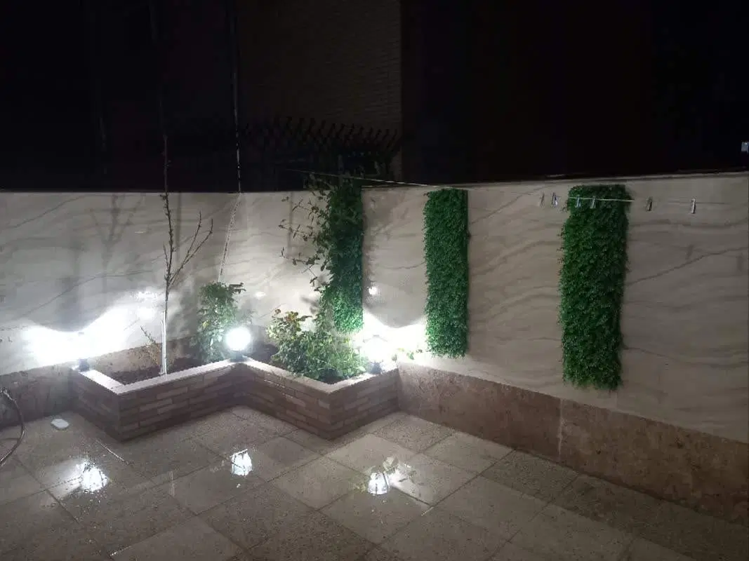 آپارتمان 85 متری+ 30 متر حیاط اختصاصی