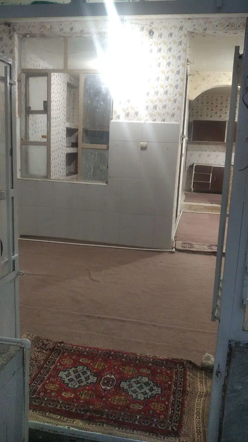اجاره منزل همکف سرآسیابفرسنگی