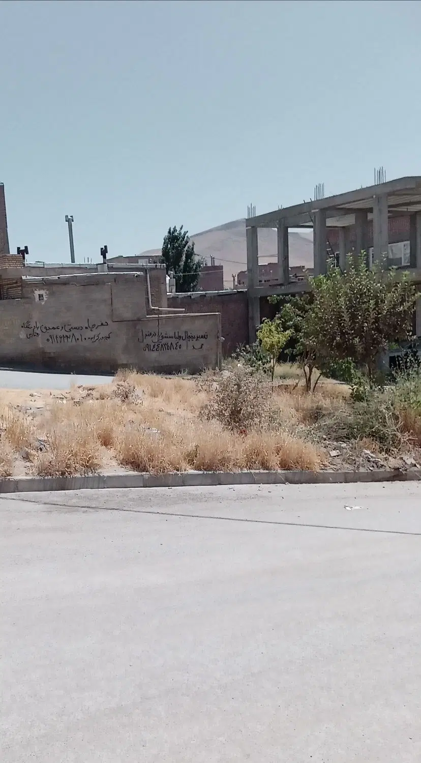 زمین روبه روی ابزار فروشی شعبانی