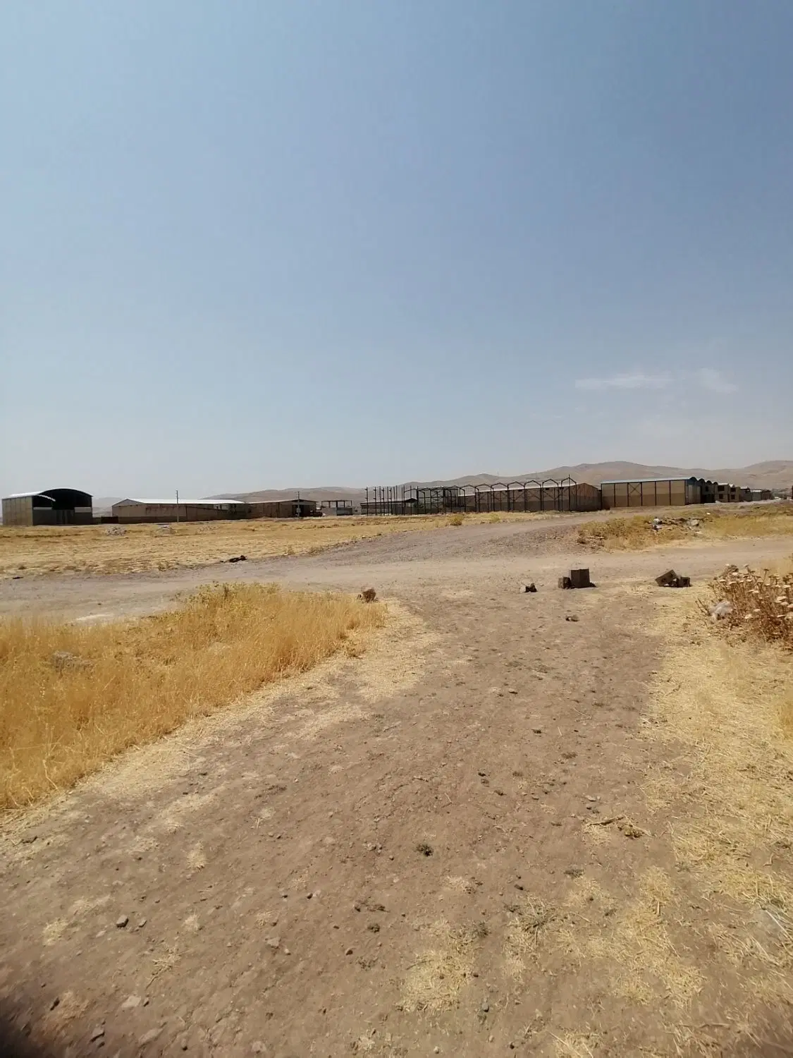 زمین روستای دوستوند