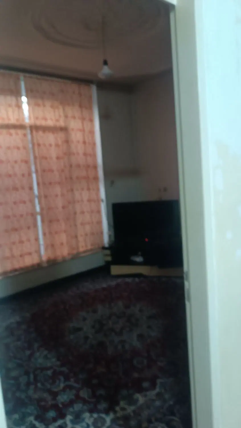 منزل ۹۰ متری