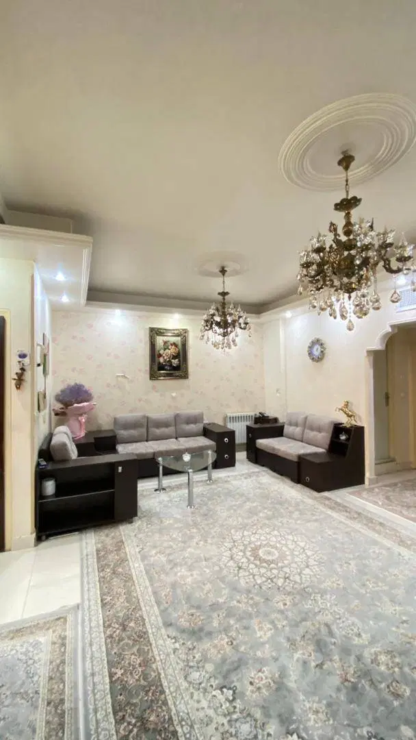 ۸۰ متر دوخوابه تکواحدی پارکینگ دار