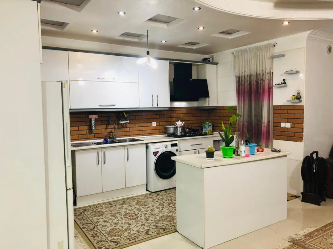 ۱۰۰ متر۲خواب تکواحدی جنوبی واوان شهرداری صداقت