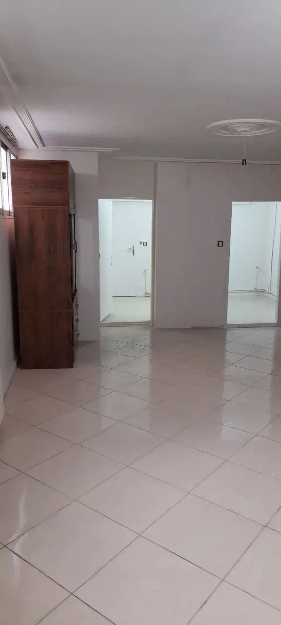 خ اذربایجان ۶۰ متردوخواب ۵پله زیرهمکف