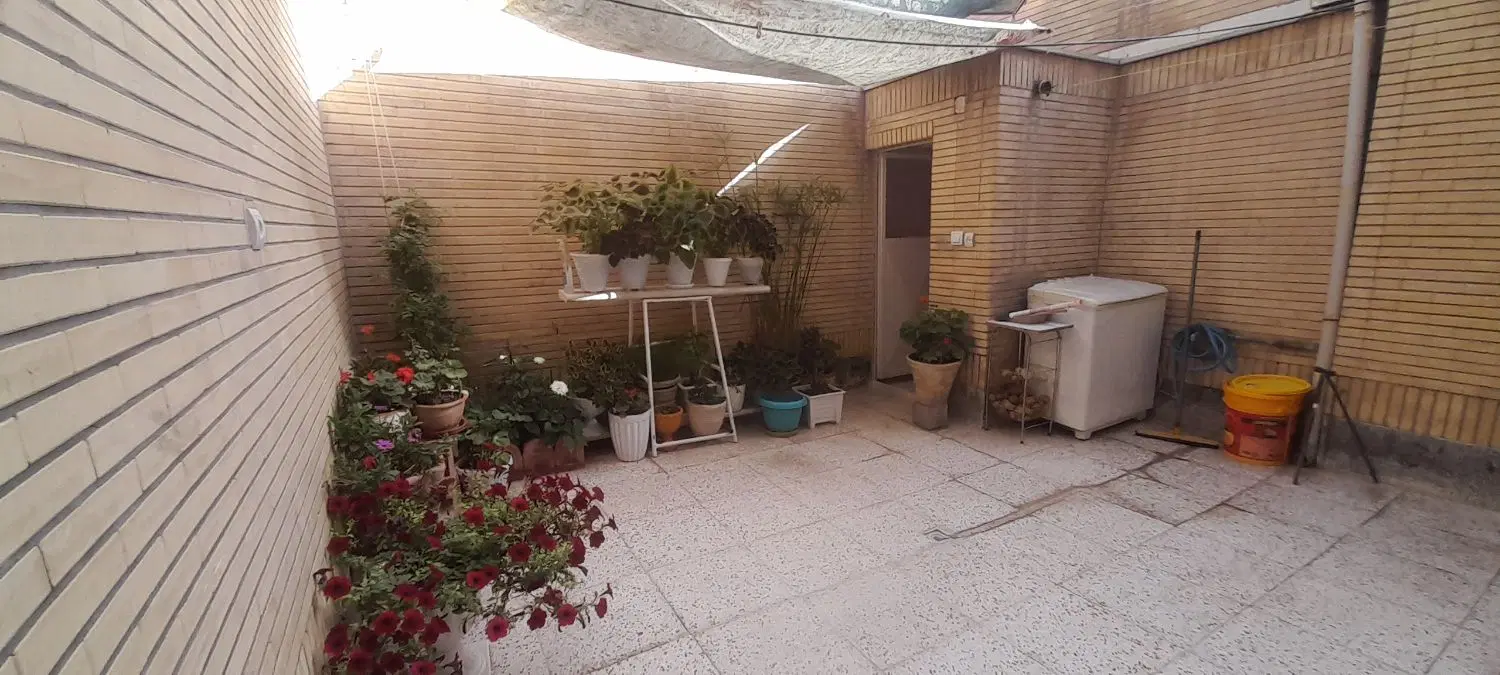 خانه در بست ویلایی