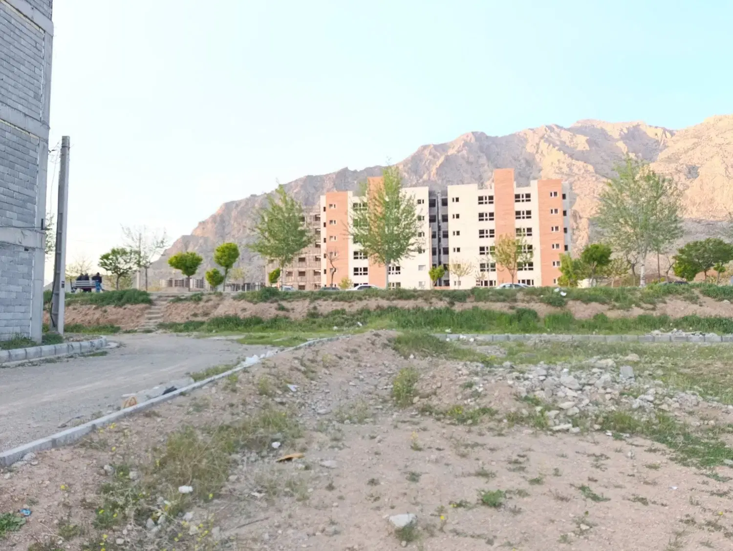 زمین شهرک امید