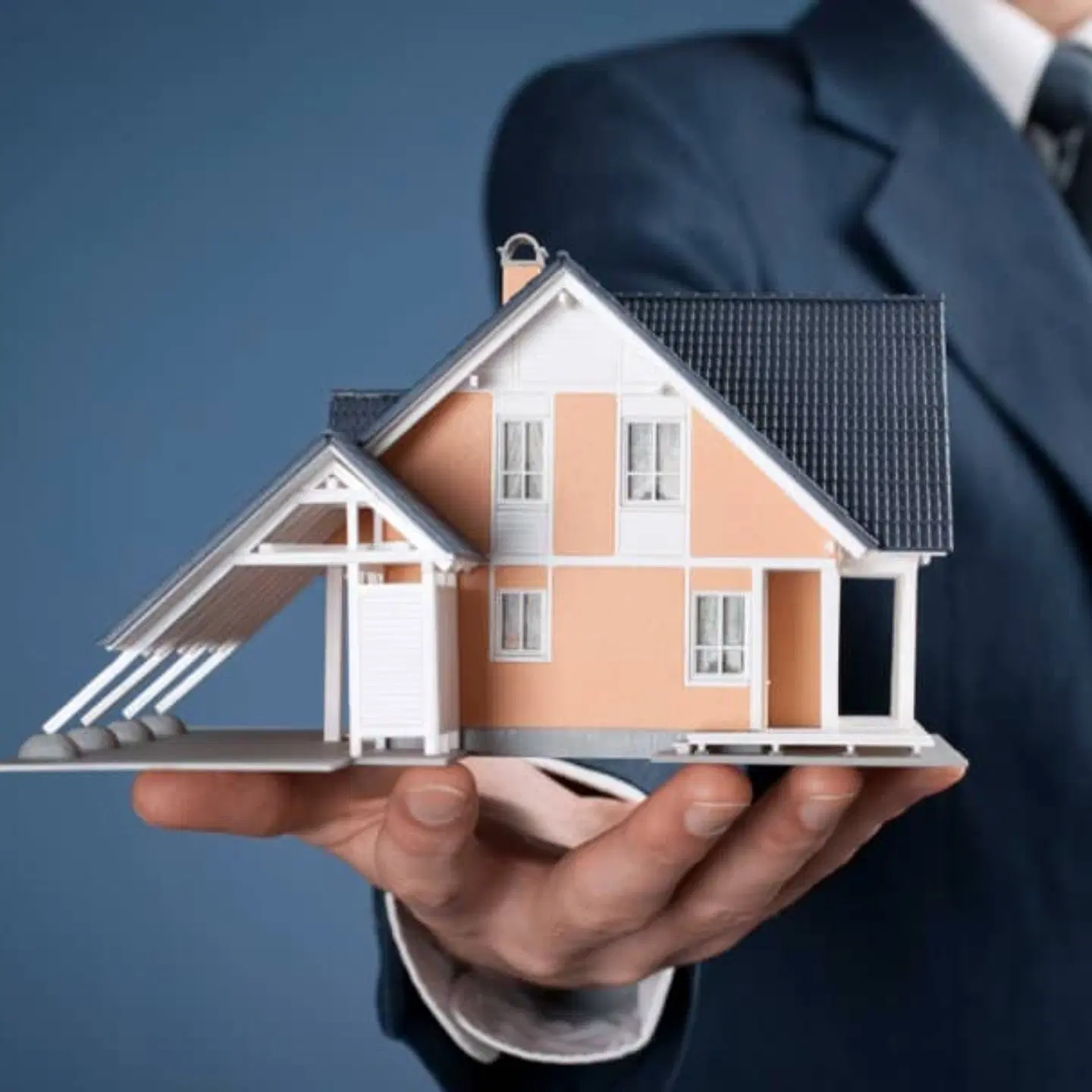 فروش مجتمع دامپروری با مجوز صنعتی