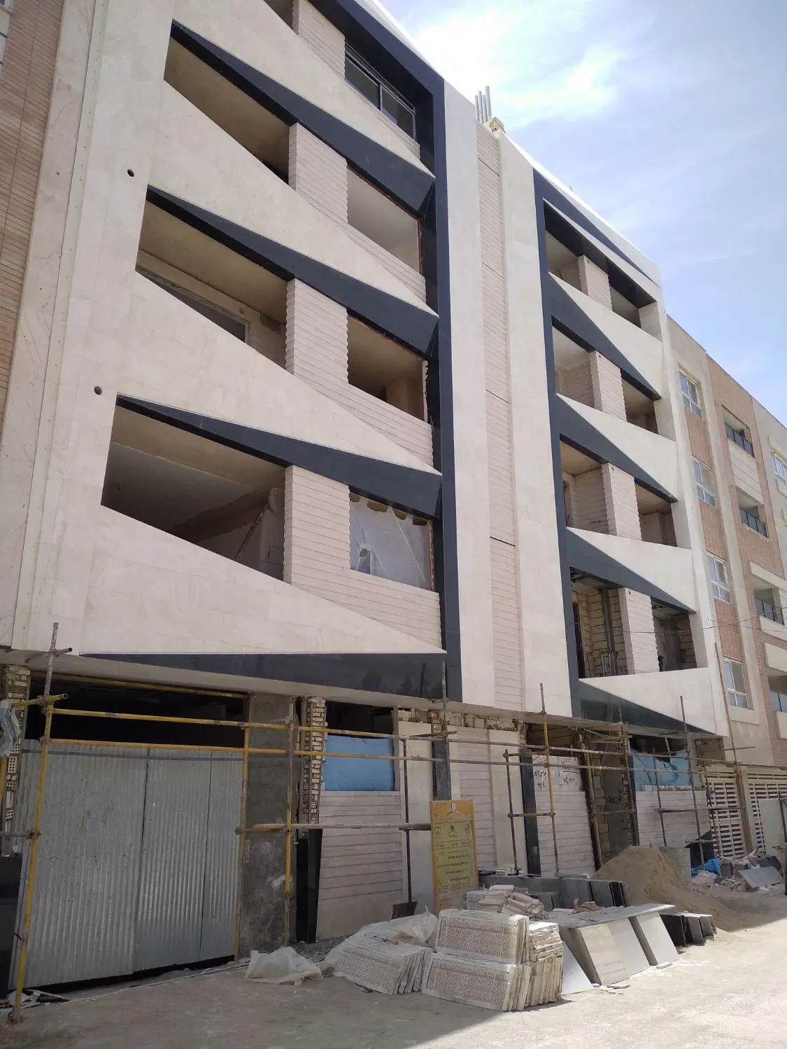 آپارتمان ۸۶ متری فدک
