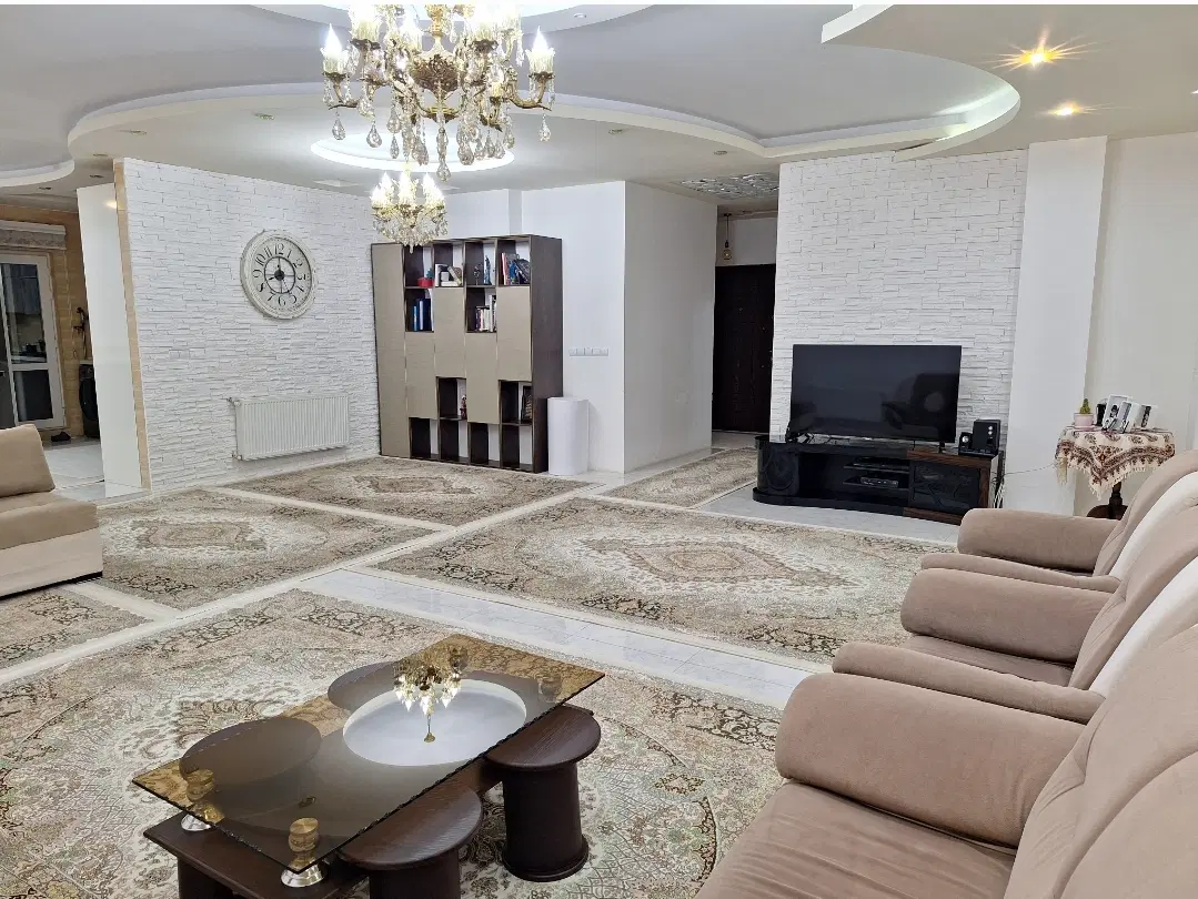 فروش آپارتمان ۱۵۲ متری
