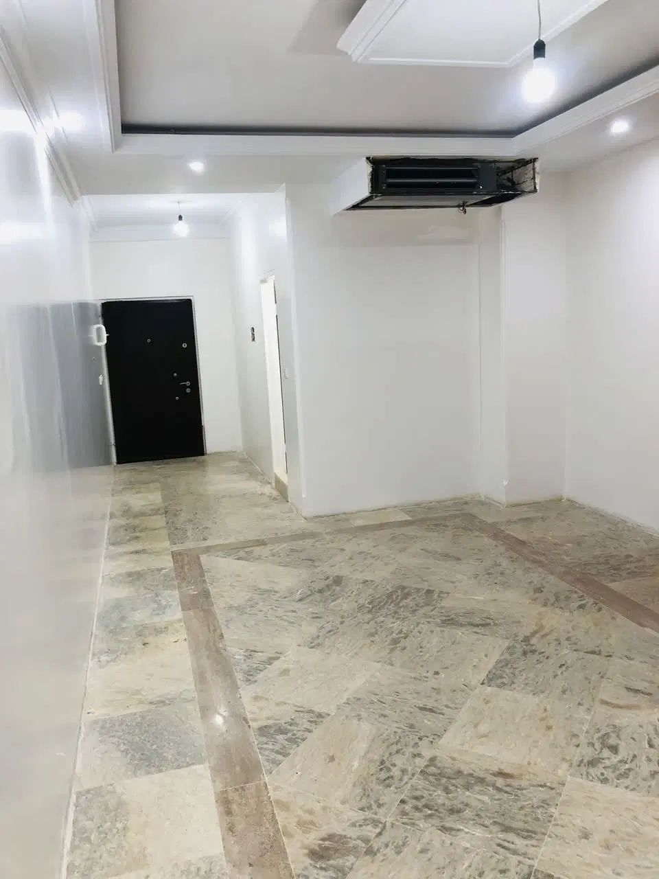 واحد 82 متری دو خواب 6ساله