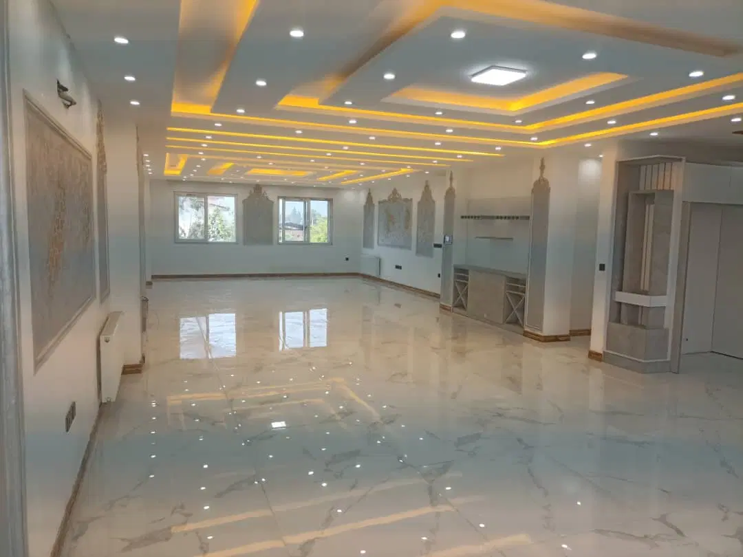 اپارتمان ۲۲۰ متری فوق لوکس در شمال