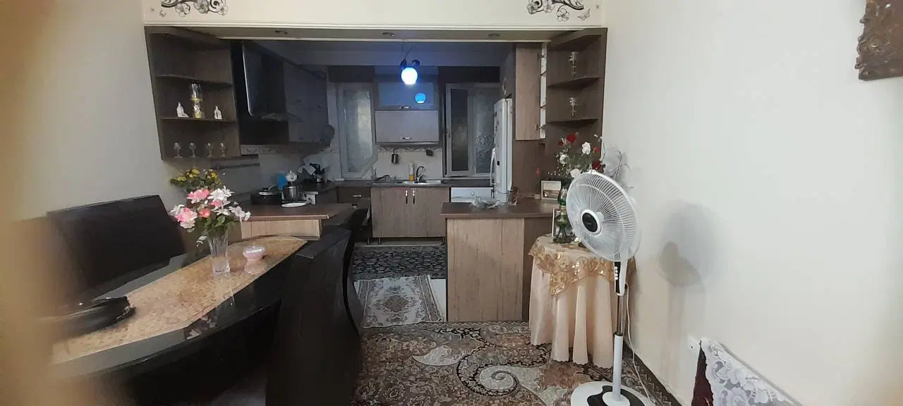 اپارتمان محسن آزادی ۶۵ متر