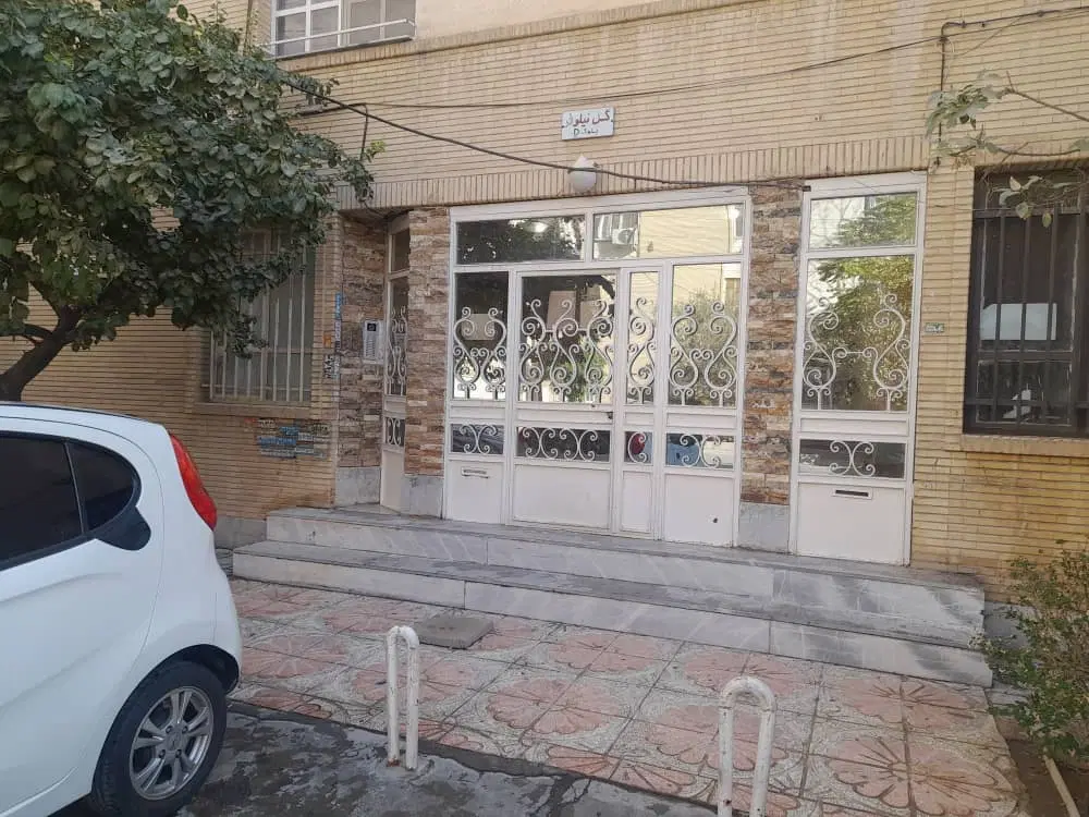 اپارتمان ۷۳متری طبقه ۳