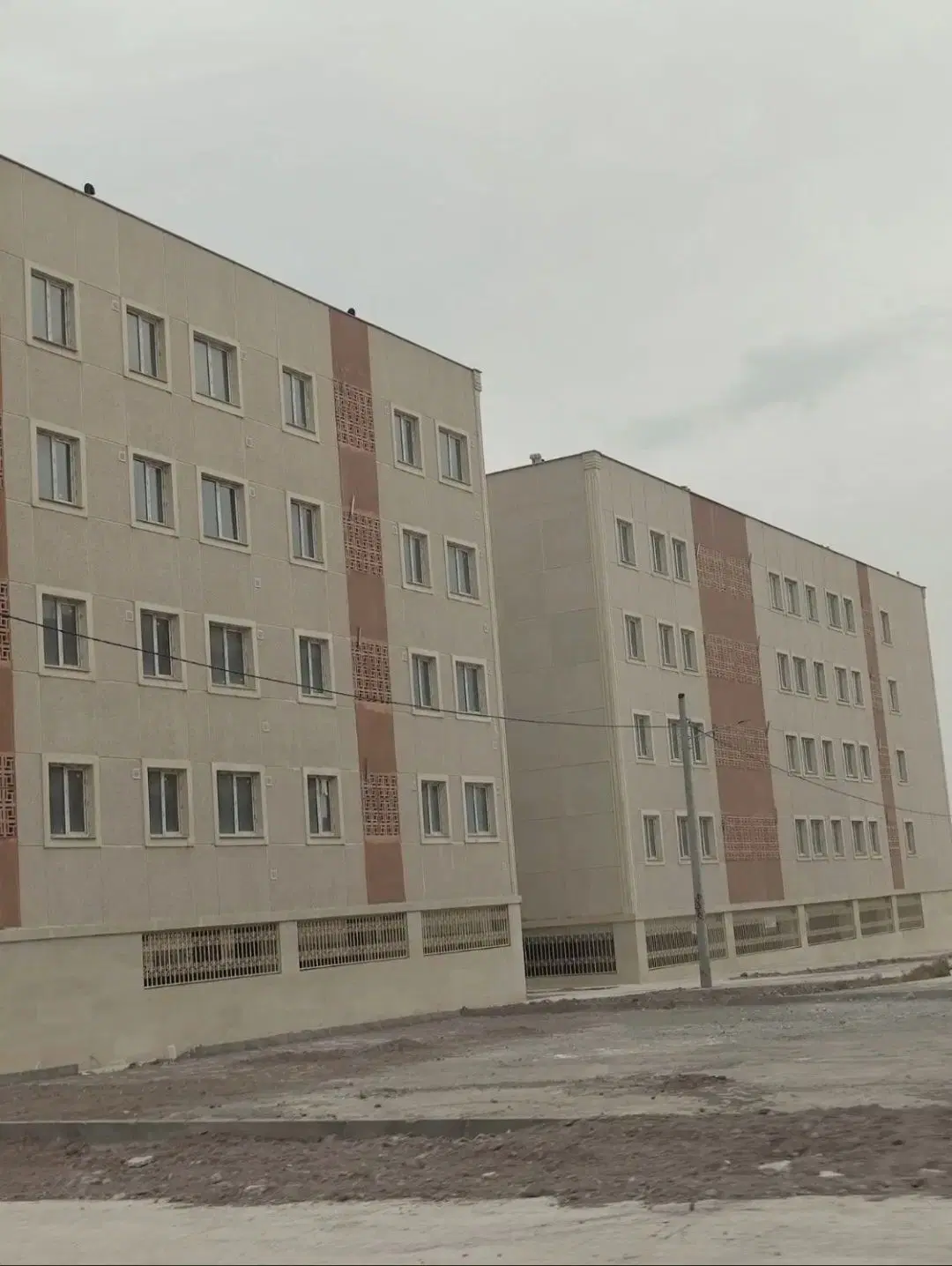 آپارتمان ۹۸ متری دو خواب مسکن ملی