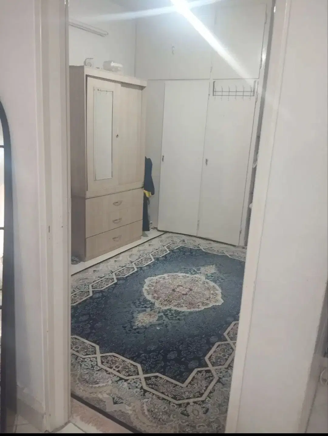 ۷۵مـتری_طبقه سـوم _سـنددار