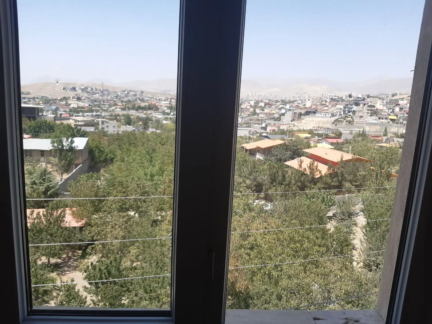 آپارتمان ۷۸ متری دو خوابه مهرآباد رودهن