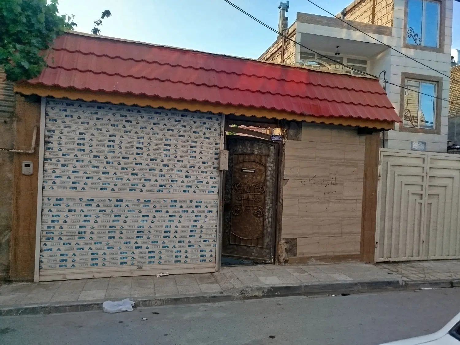 خانه ویلایی واقع در منزل آباد بهشت 8
