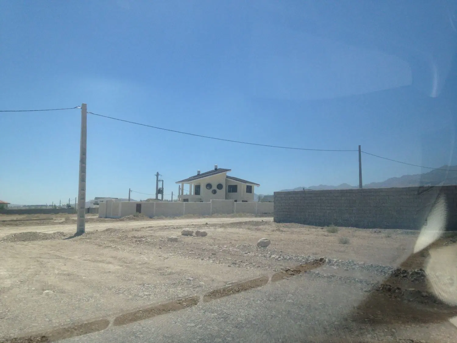 زمین جوپارستان