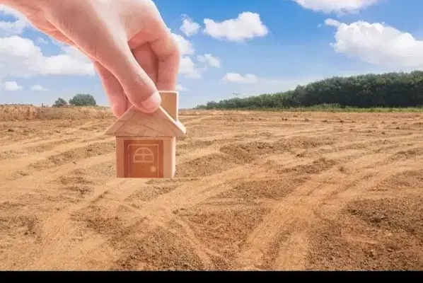 زمین مسکونی در کوچه ۲۰مطهری