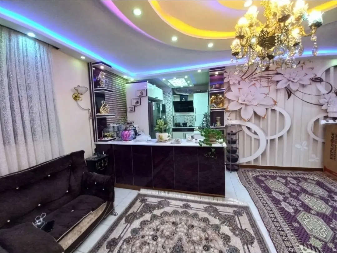 **102 متر تکواحدی با پارکینگ**