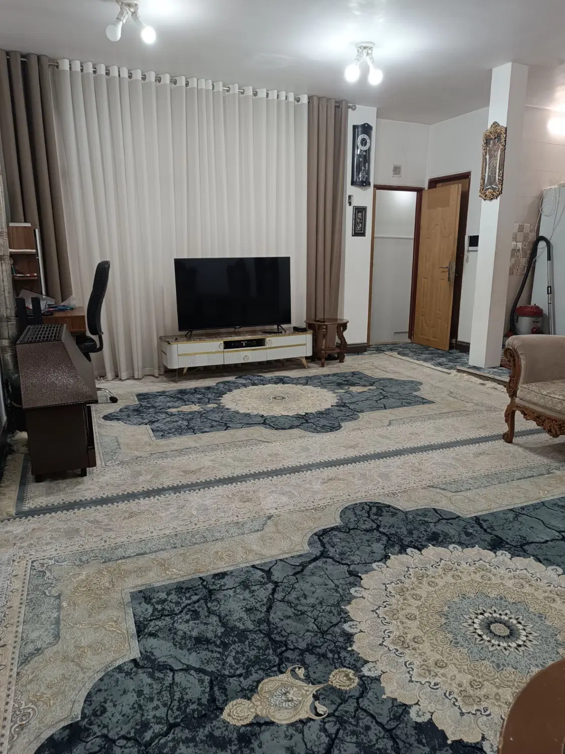 فروش فوری منزل مبارکه