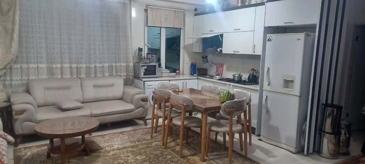 89 متری سه سال ساخت مینودر