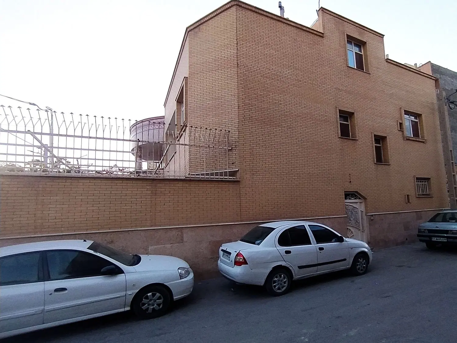 اجاره آپارتمان واقع در خ نبوی منش آتشگاه