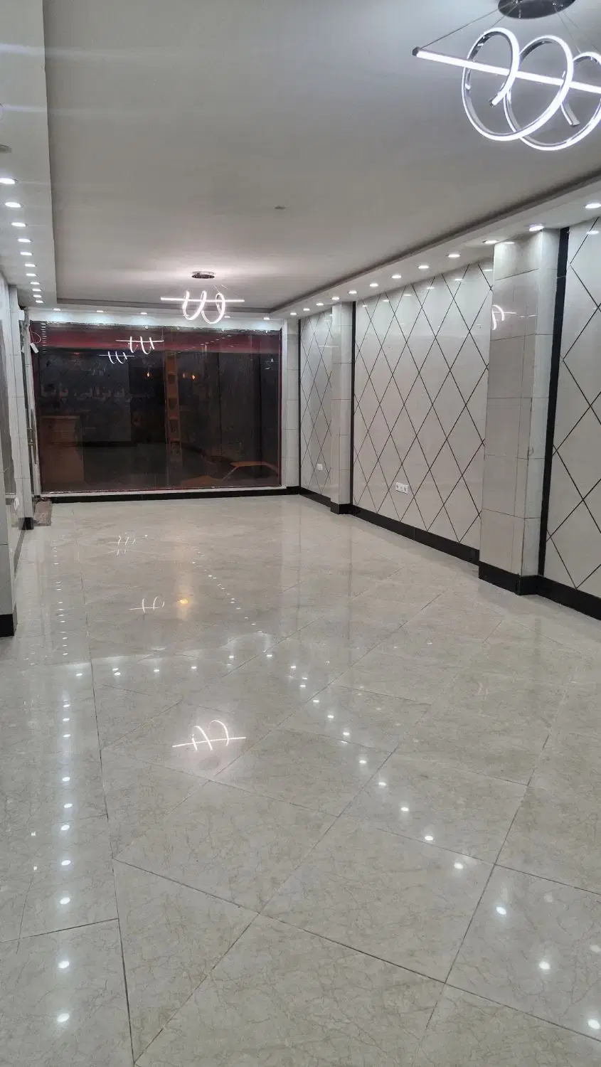 تجاری خوش قیمت ۵۰ متر
