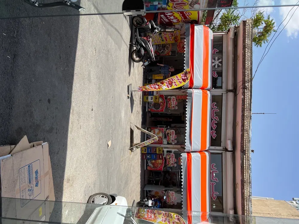 فروش مغازه ۳دهنه۱۲۰مترتجاری مرکزشهربازارراسته کوچه