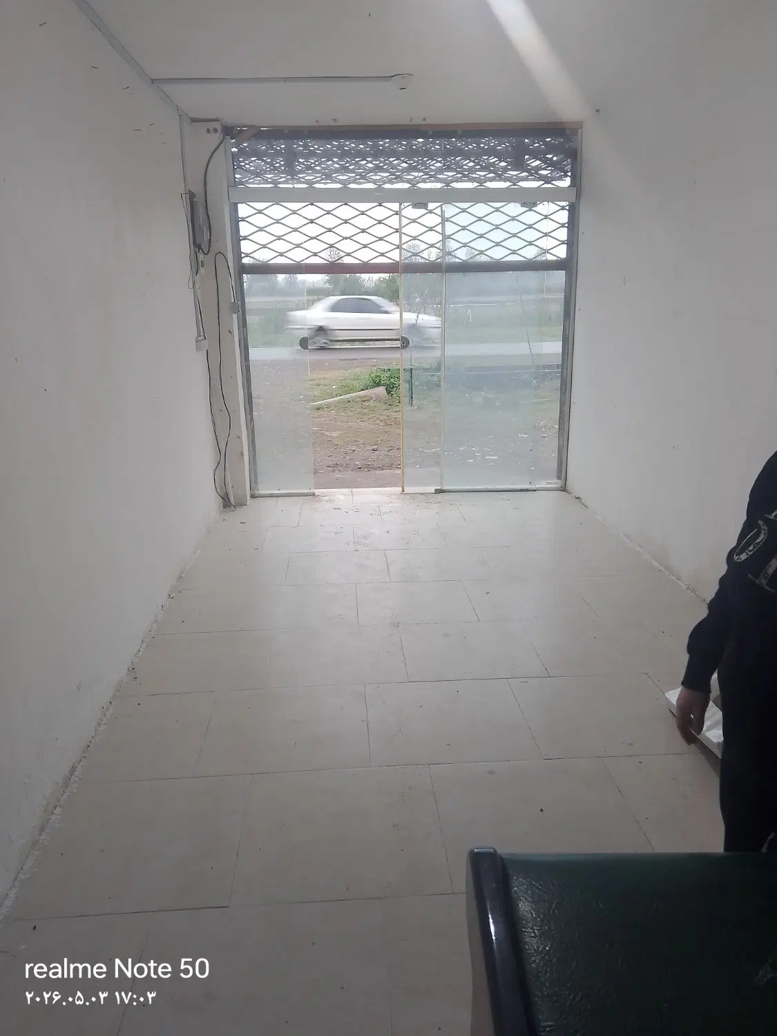 مغازع بامالکیت 20متر