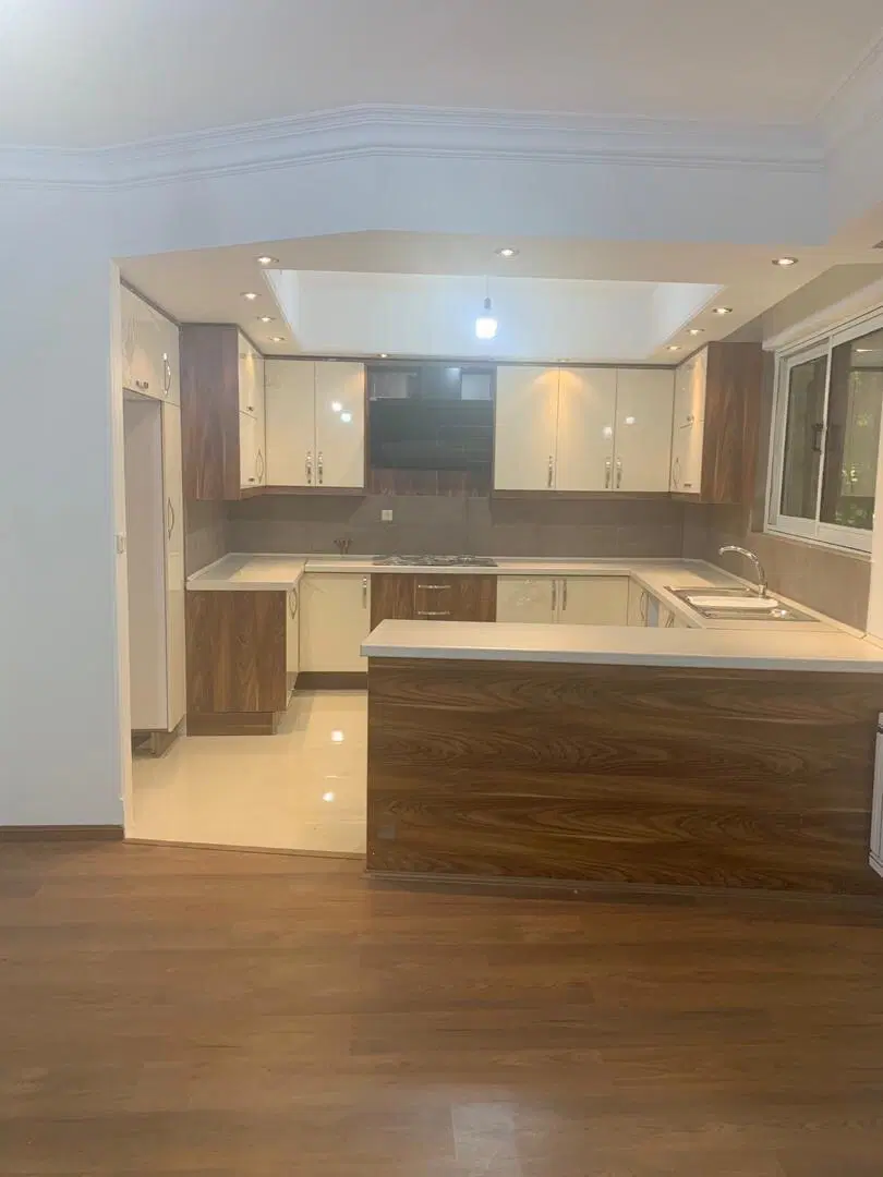 ۷۹ متر دو خواب_فول امکانات_تاپ لوکشین پونک