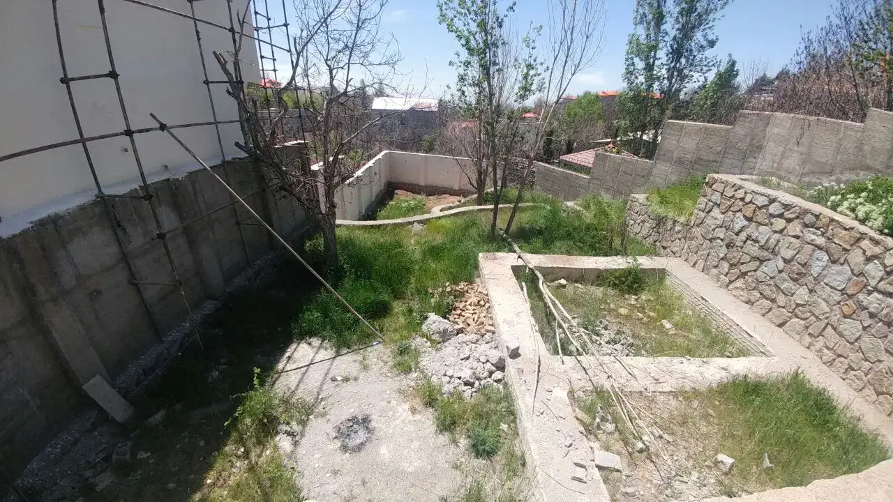 زمین عالی داخل بافت کوشک زر