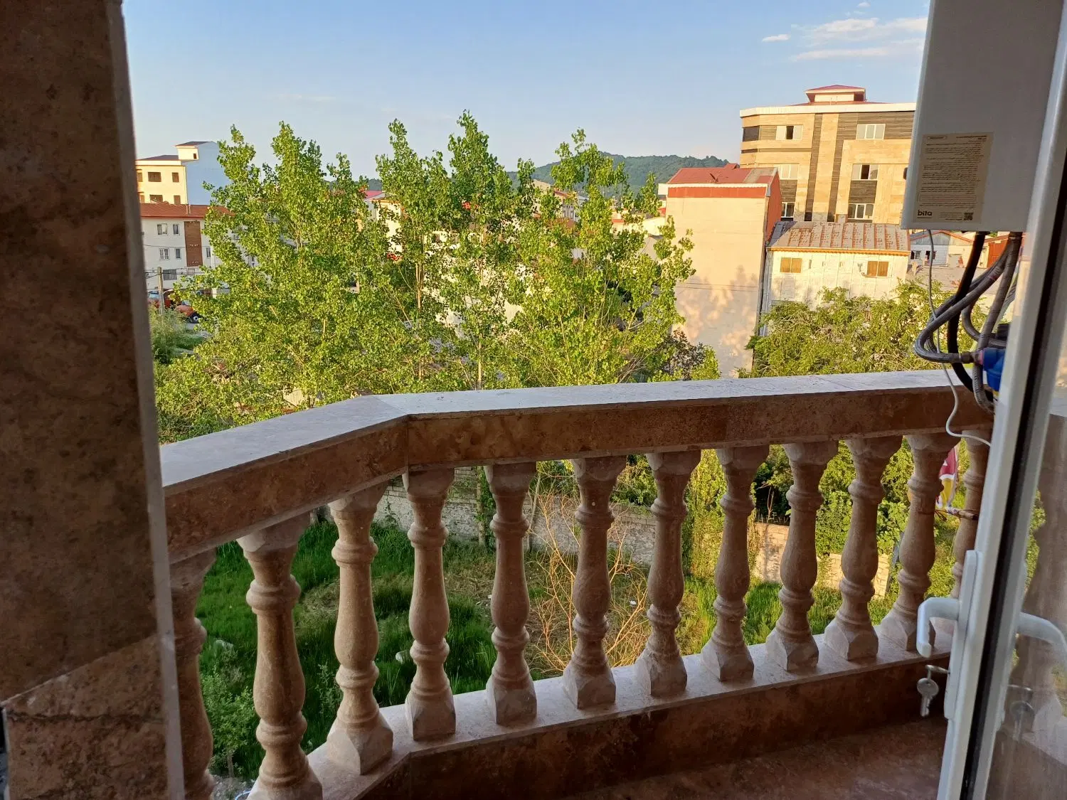 واحد نوساز ۸۶ متری