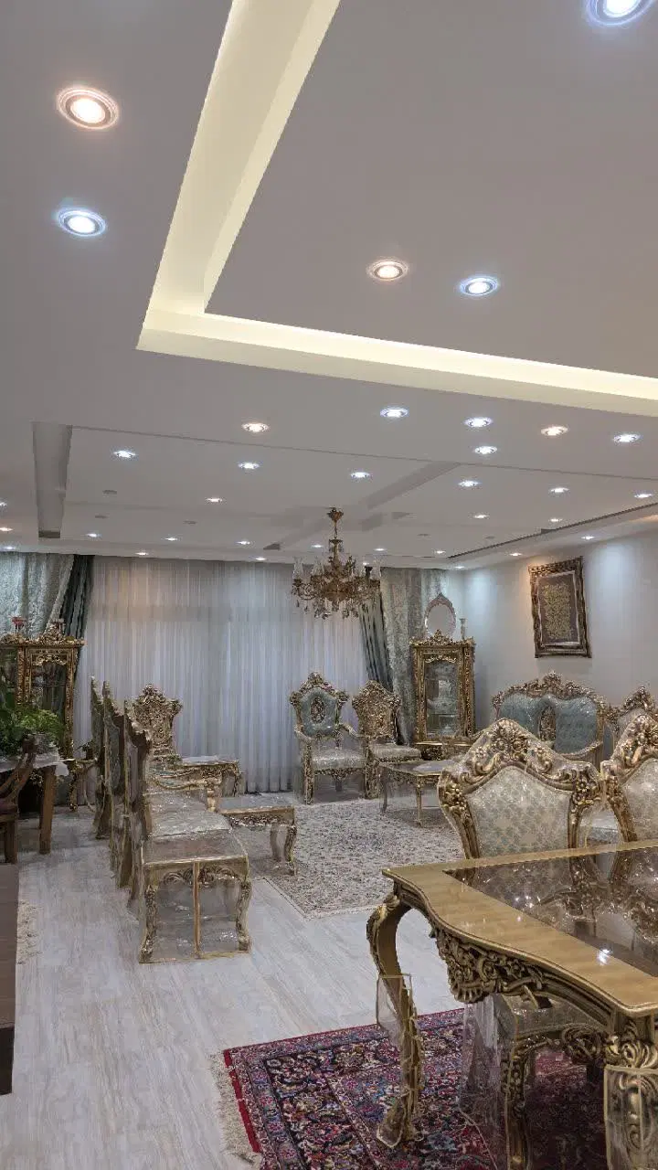 فروش فوری اپارتمان ۱۴۰ متری شیک
